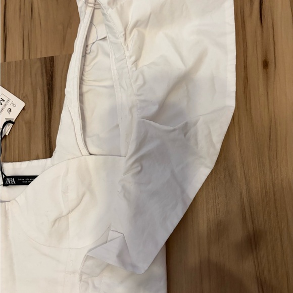 Zara Tops - Zara Ivory Top